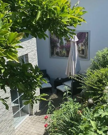 Gaestehaus Geiger 63546 Taunusstrasse 12